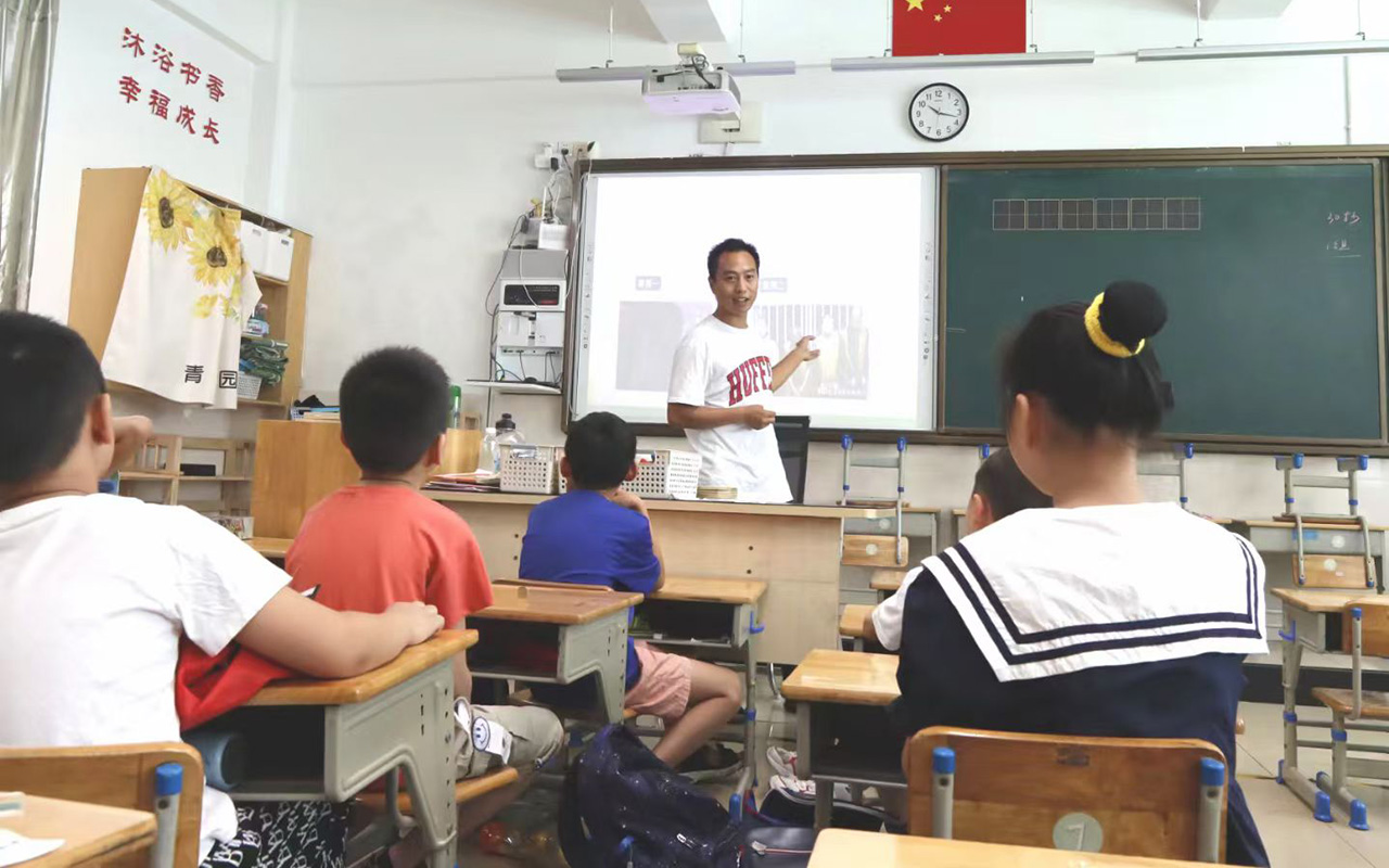 乐亭钟公庙中心小学